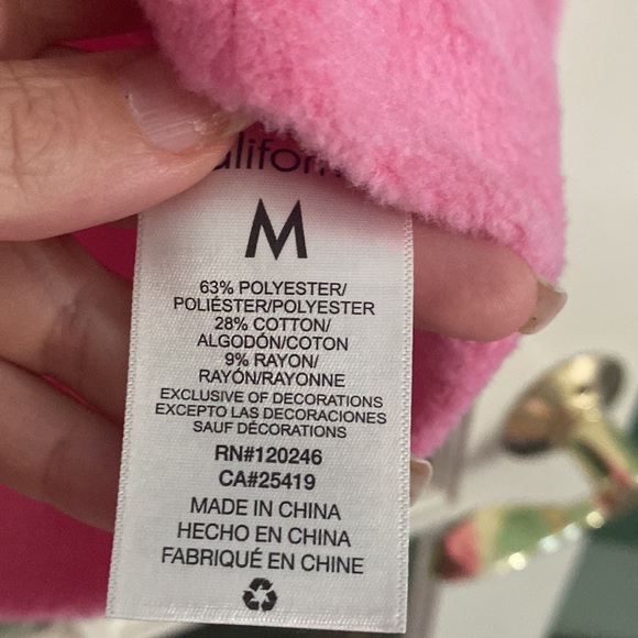 C&C California 'Merry Everything' Super Comfy Fleece Long Sleeve Top - Picture 8 of 12